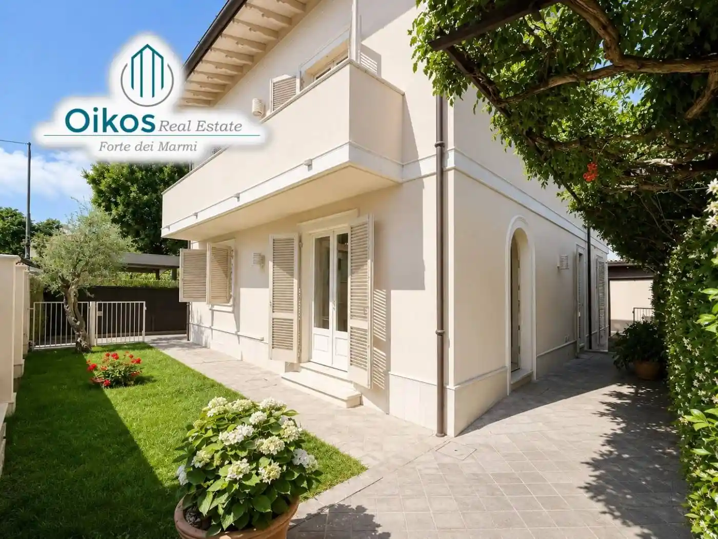 Villa in vendita a Forte dei Marmi