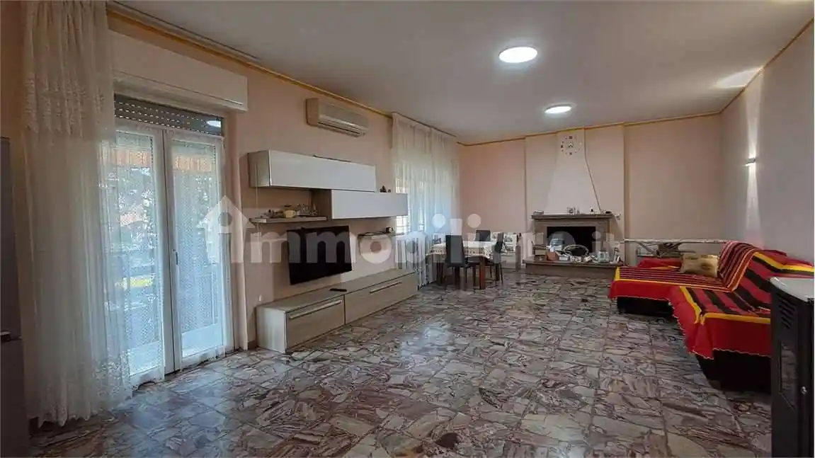 Appartamento in vendita a Busto Garolfo