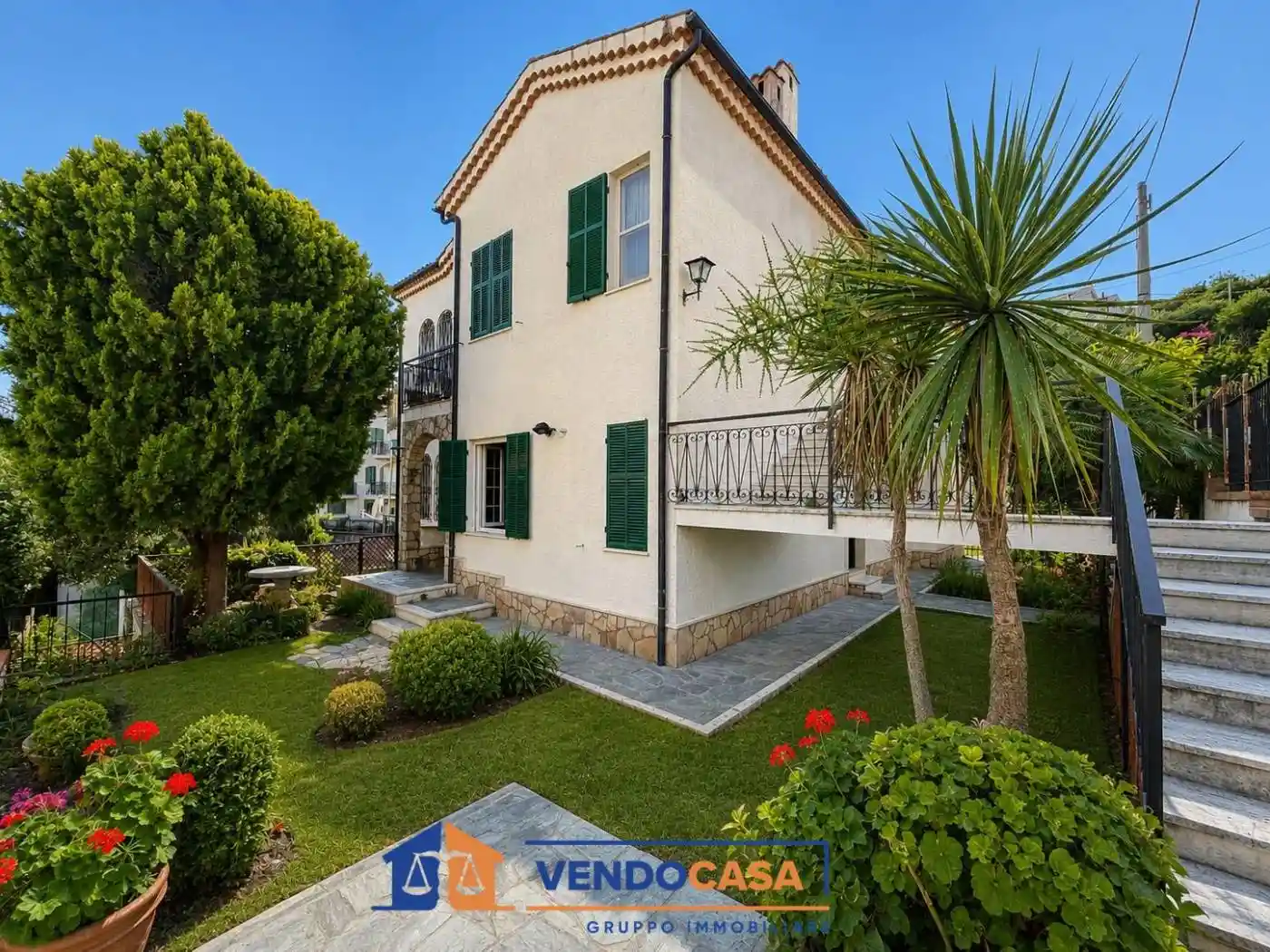 Villa in vendita a Pietra Ligure
