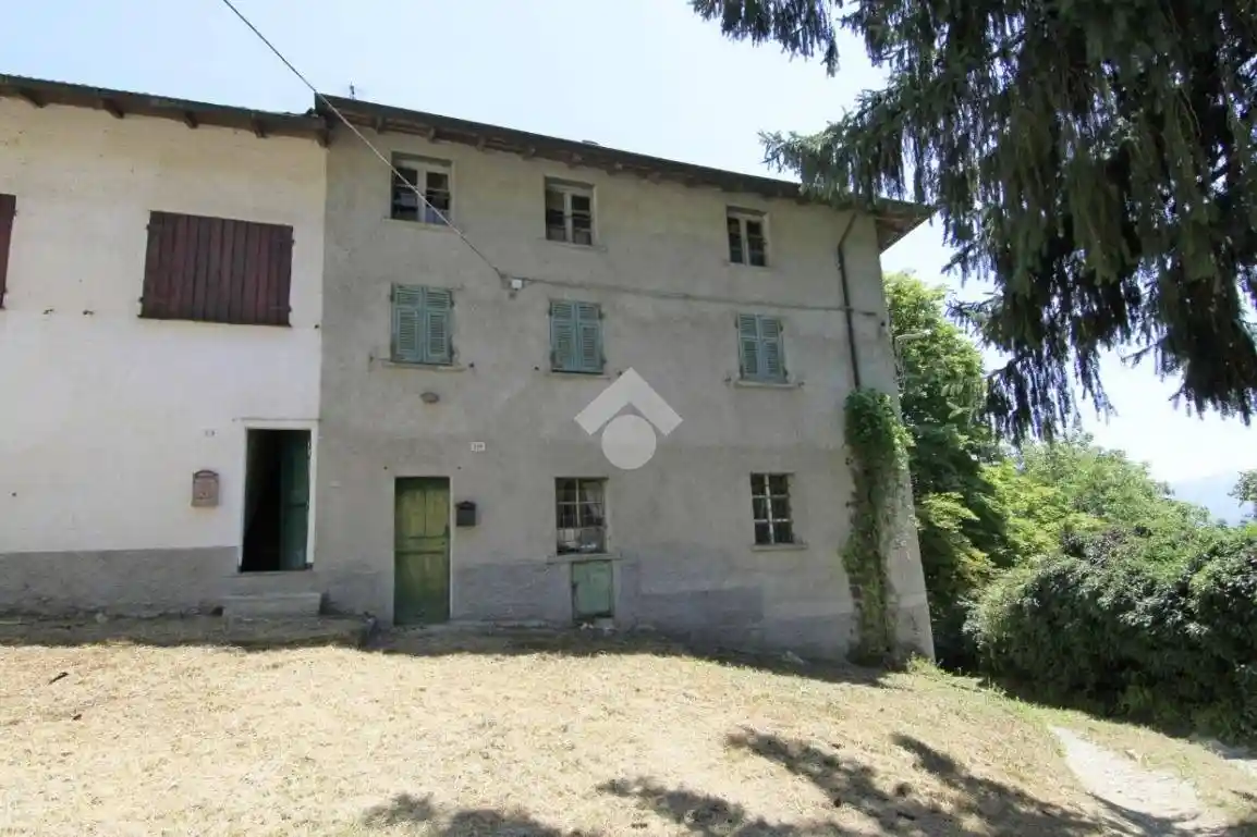 Casa indipendente in vendita a Gavi
