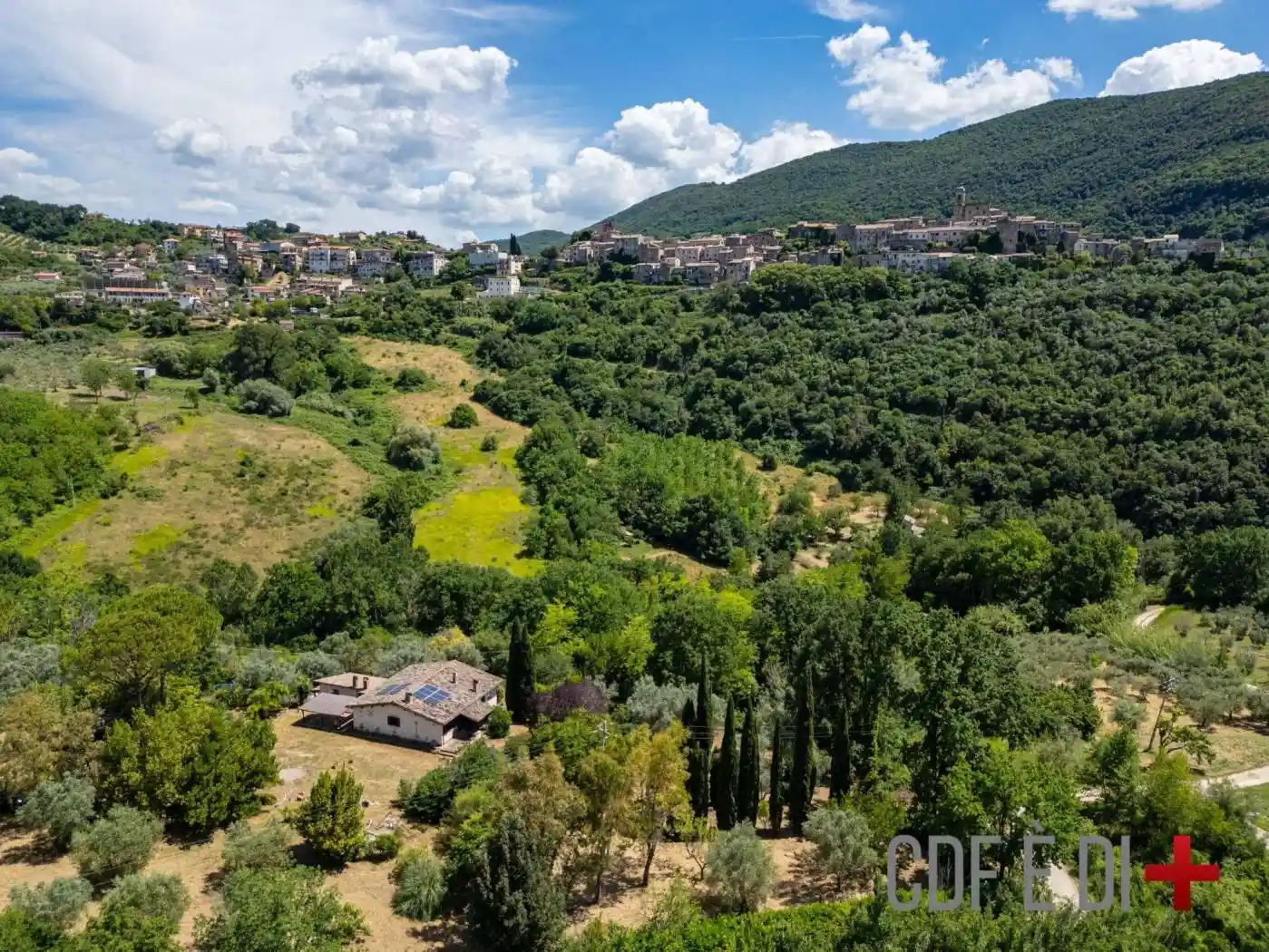 Villa in vendita a Toffia