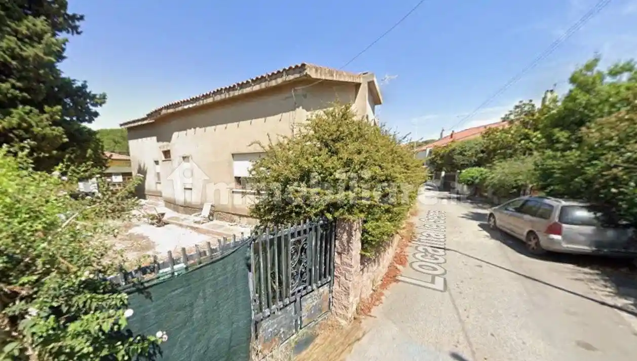 Villa in vendita a Carbonia