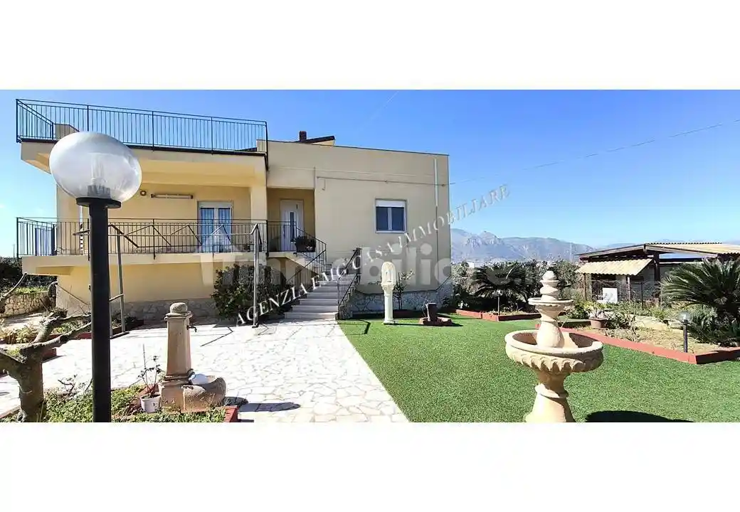 Villa in vendita a Alcamo