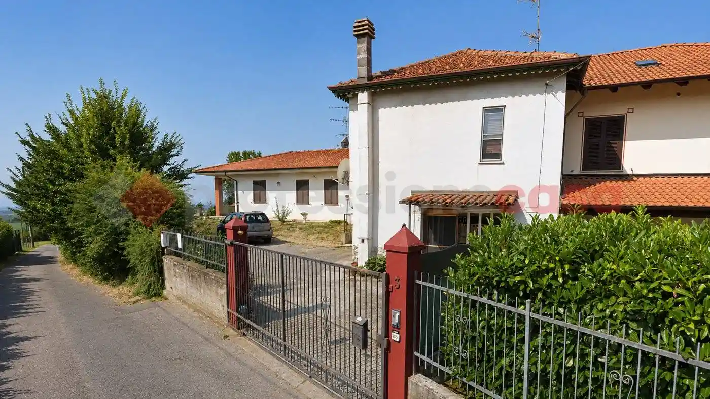 Villa in vendita a Tortona