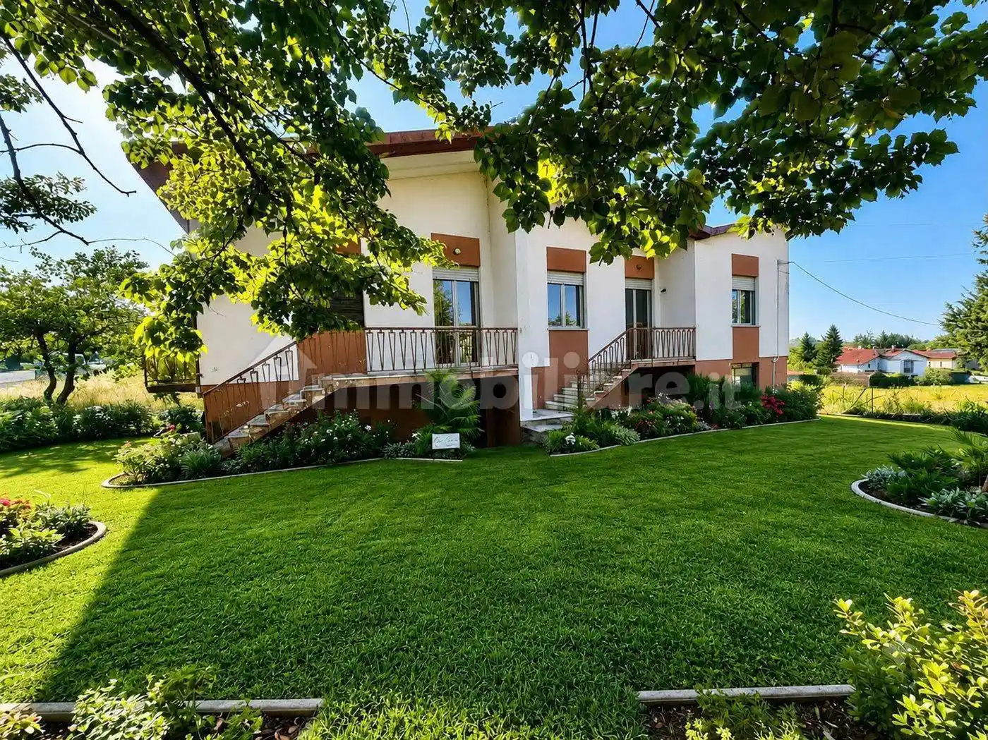 Villa in vendita a Santa Maria della Versa