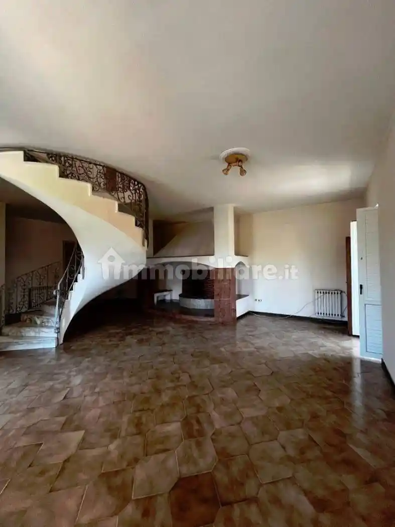 Villa in vendita a Castel Volturno
