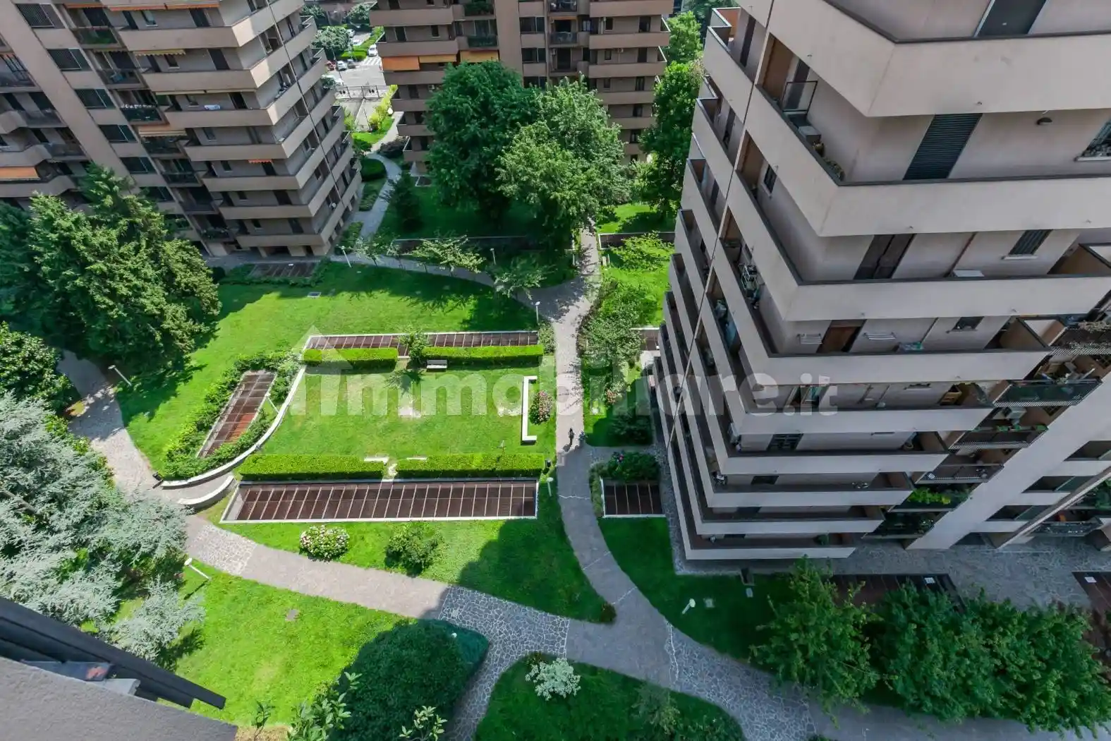 Appartamento in vendita a Milano