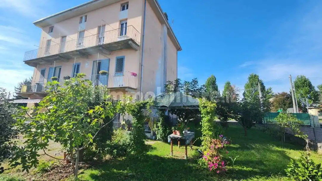 Appartamento in vendita a Oleggio