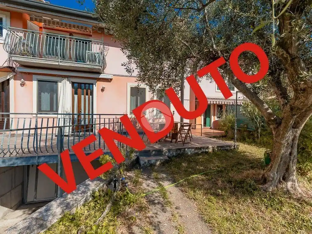 Appartamento in vendita a Villafranca di Verona