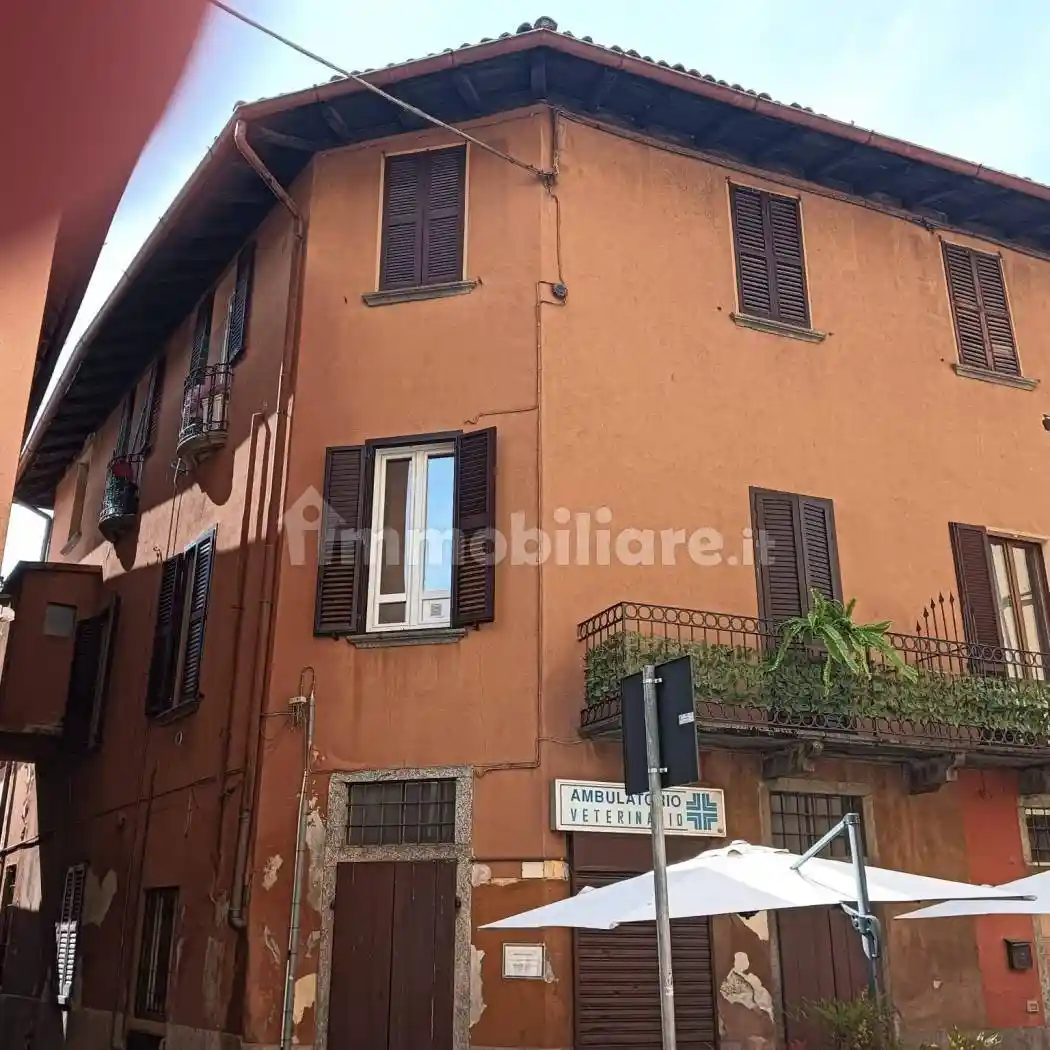 Appartamento in vendita a Albavilla