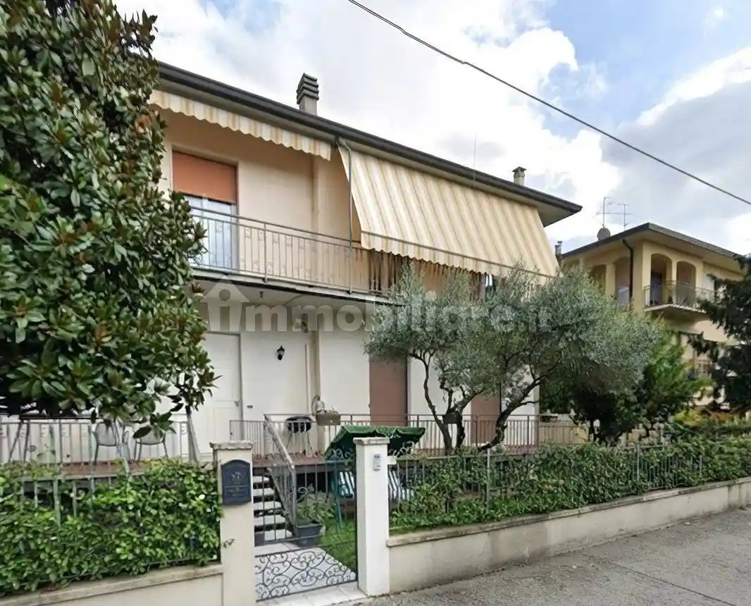 Villa in vendita a Borgosatollo