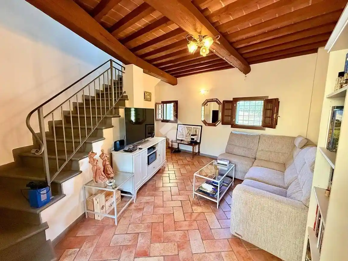 Casa indipendente in vendita a Montemurlo
