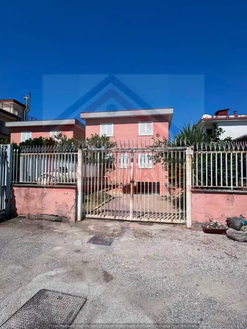 Villa in affitto a Giugliano in Campania