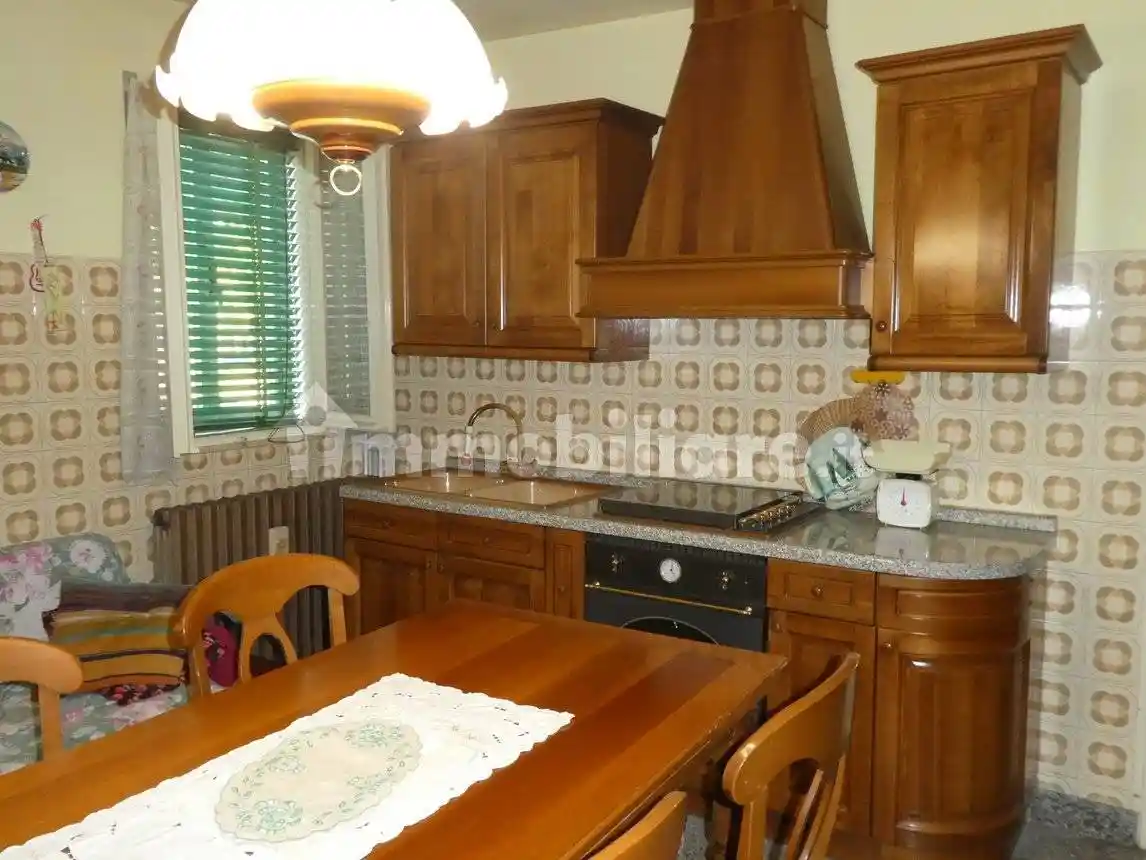Villetta a schiera in vendita a Villimpenta