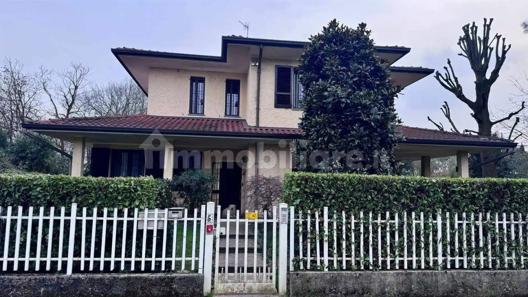 Villa in vendita a Lesmo