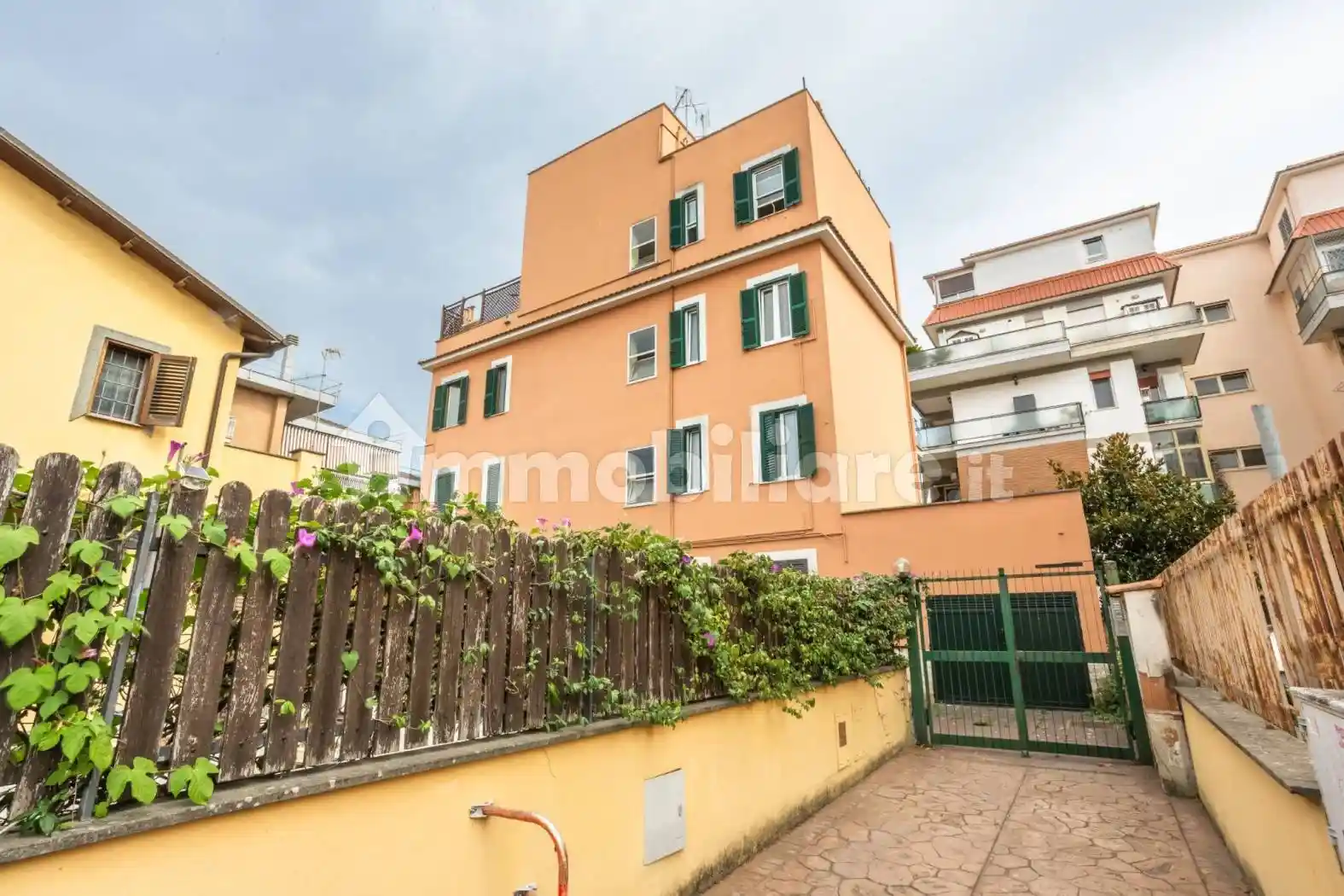 Appartamento in vendita a Roma