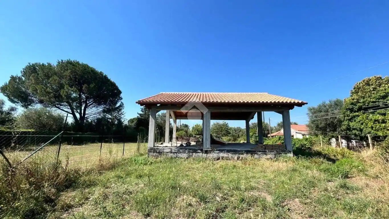 Rustico - Casale in vendita a Trevignano Romano