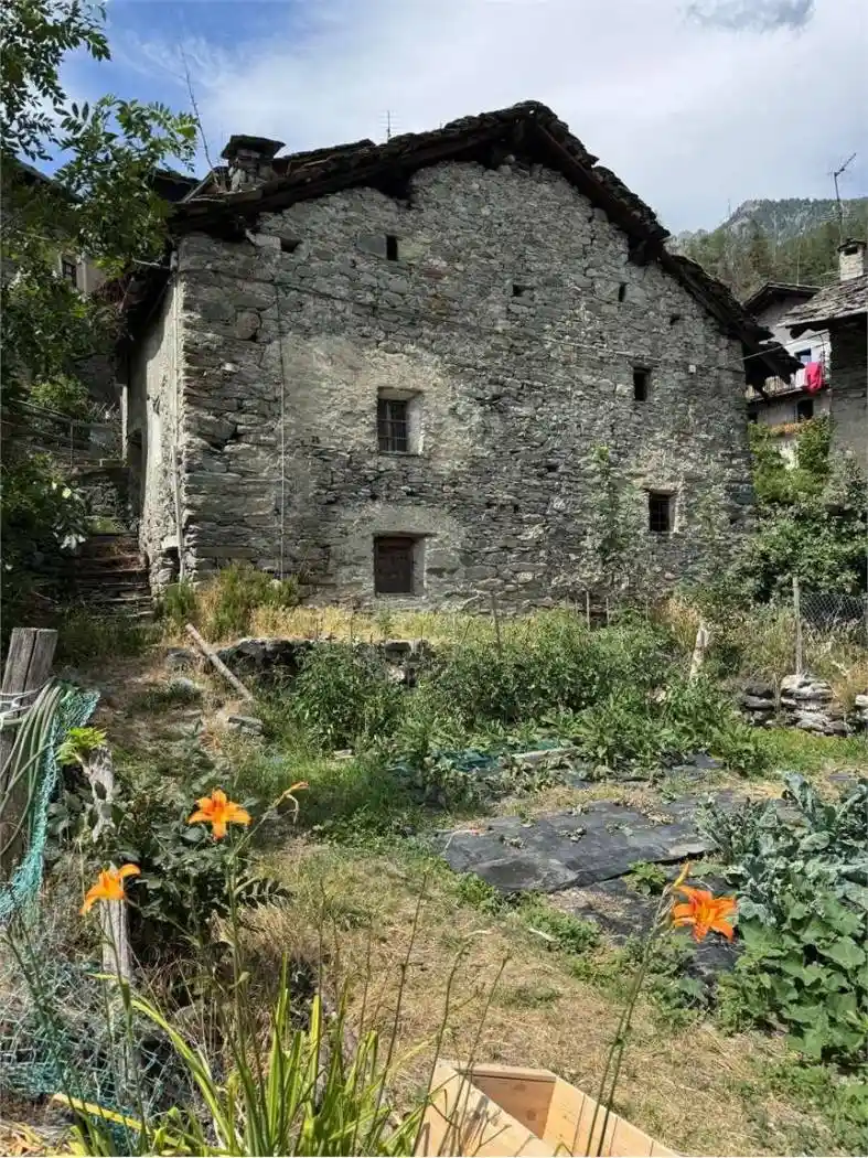 Rustico - Casale in vendita a Saint-Vincent