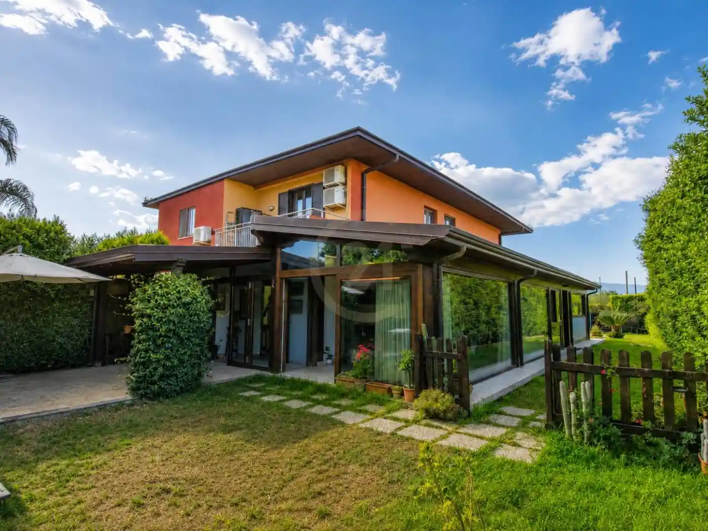Villa in vendita a Aci Sant'Antonio