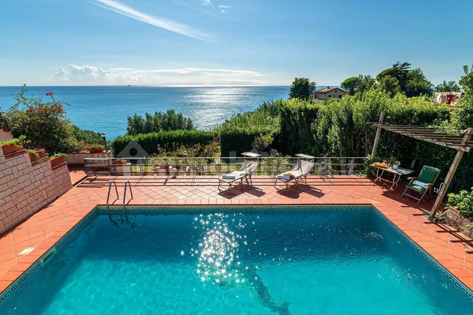 Villa in vendita a Varazze