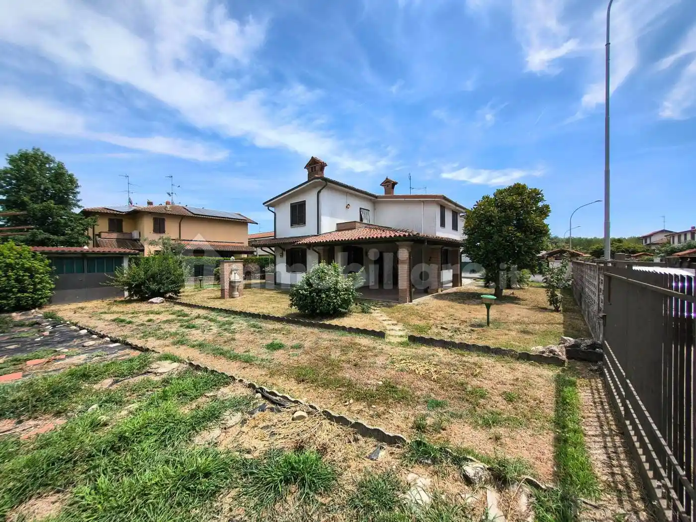 Villa in vendita a Motta Visconti