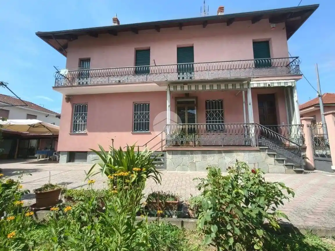 Villa in vendita a Settimo Torinese