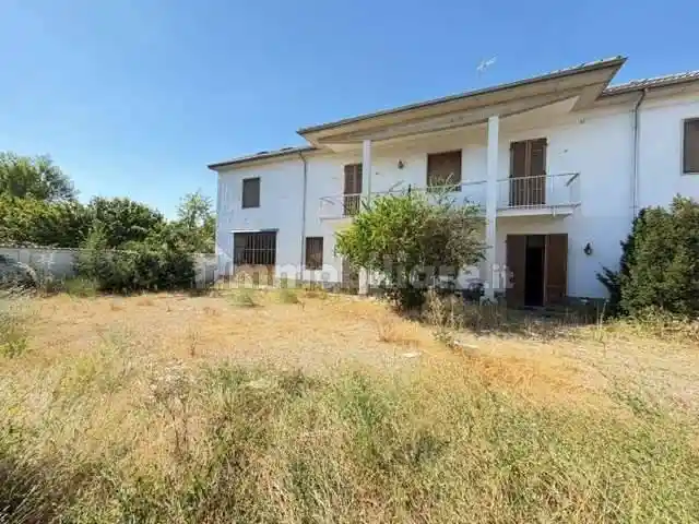 Villa in vendita a Alessandria
