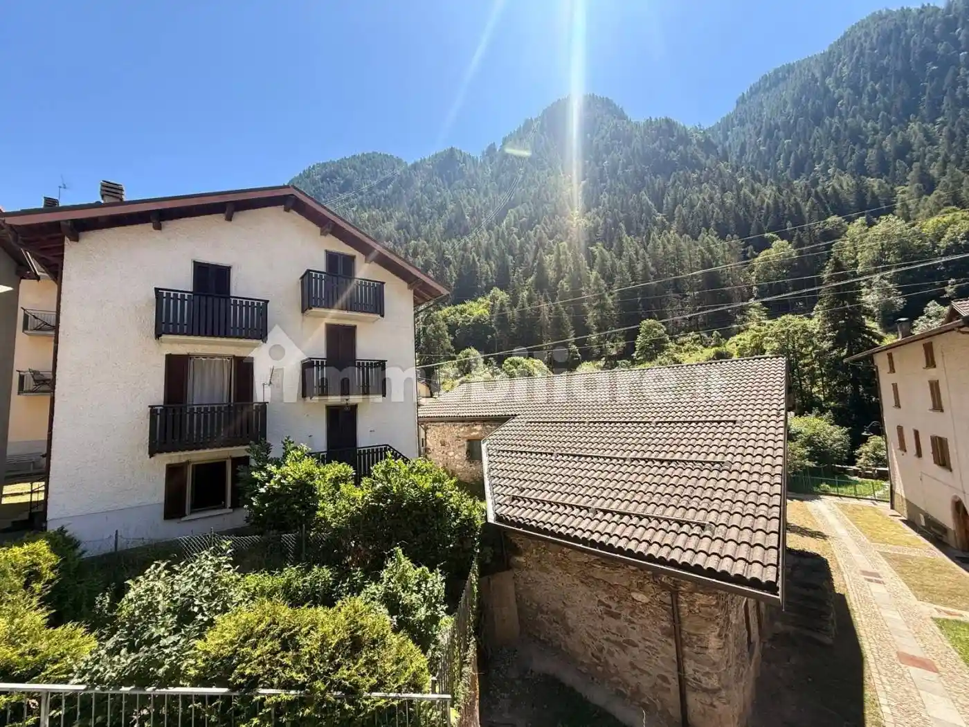 Appartamento in vendita a Carona