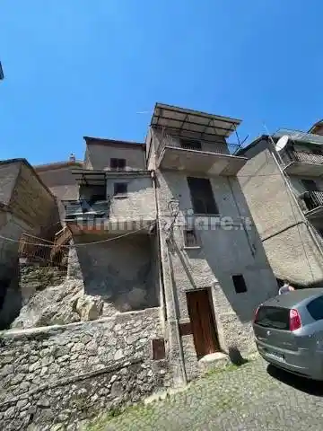 Appartamento in vendita a Agosta