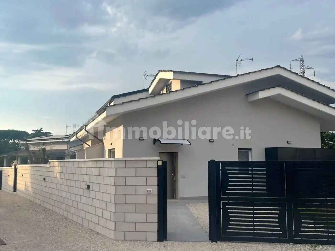 Villetta a schiera in affitto a Roma