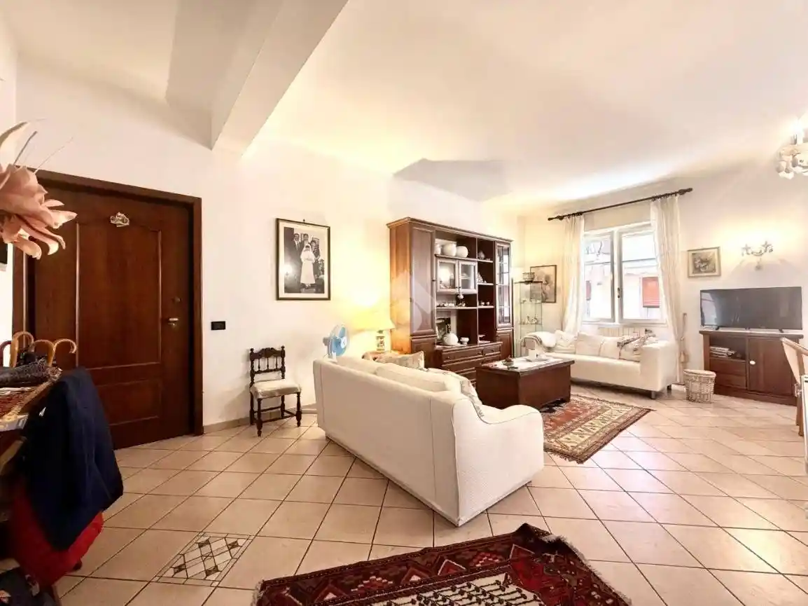 Appartamento in vendita a Albenga