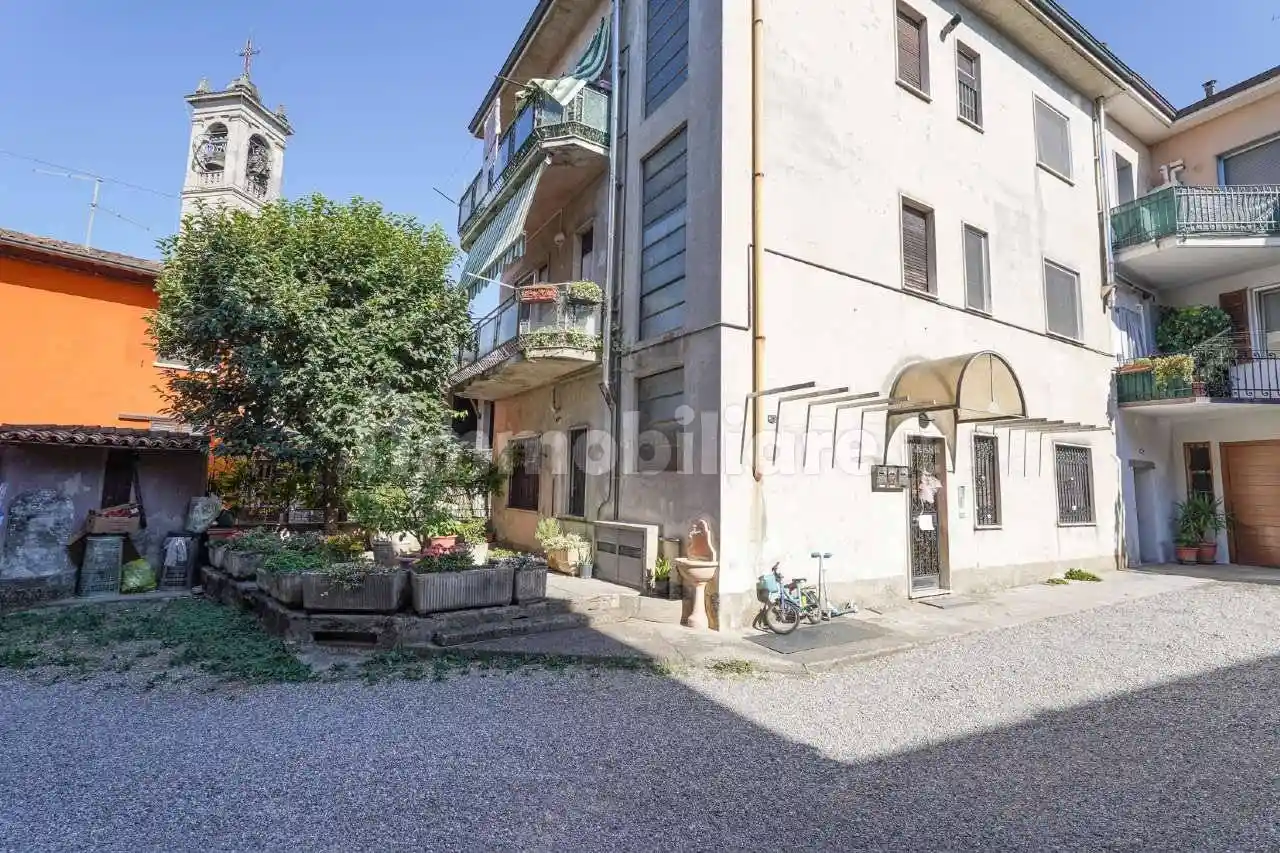 Appartamento in vendita a Pognano