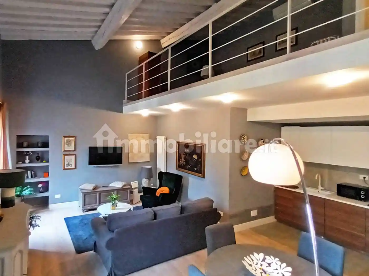 Appartamento in affitto a Firenze