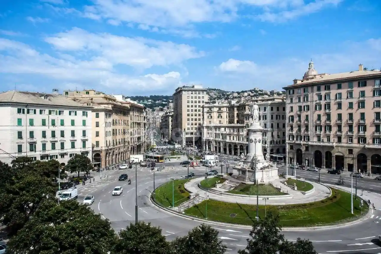 Appartamento in vendita a Genova