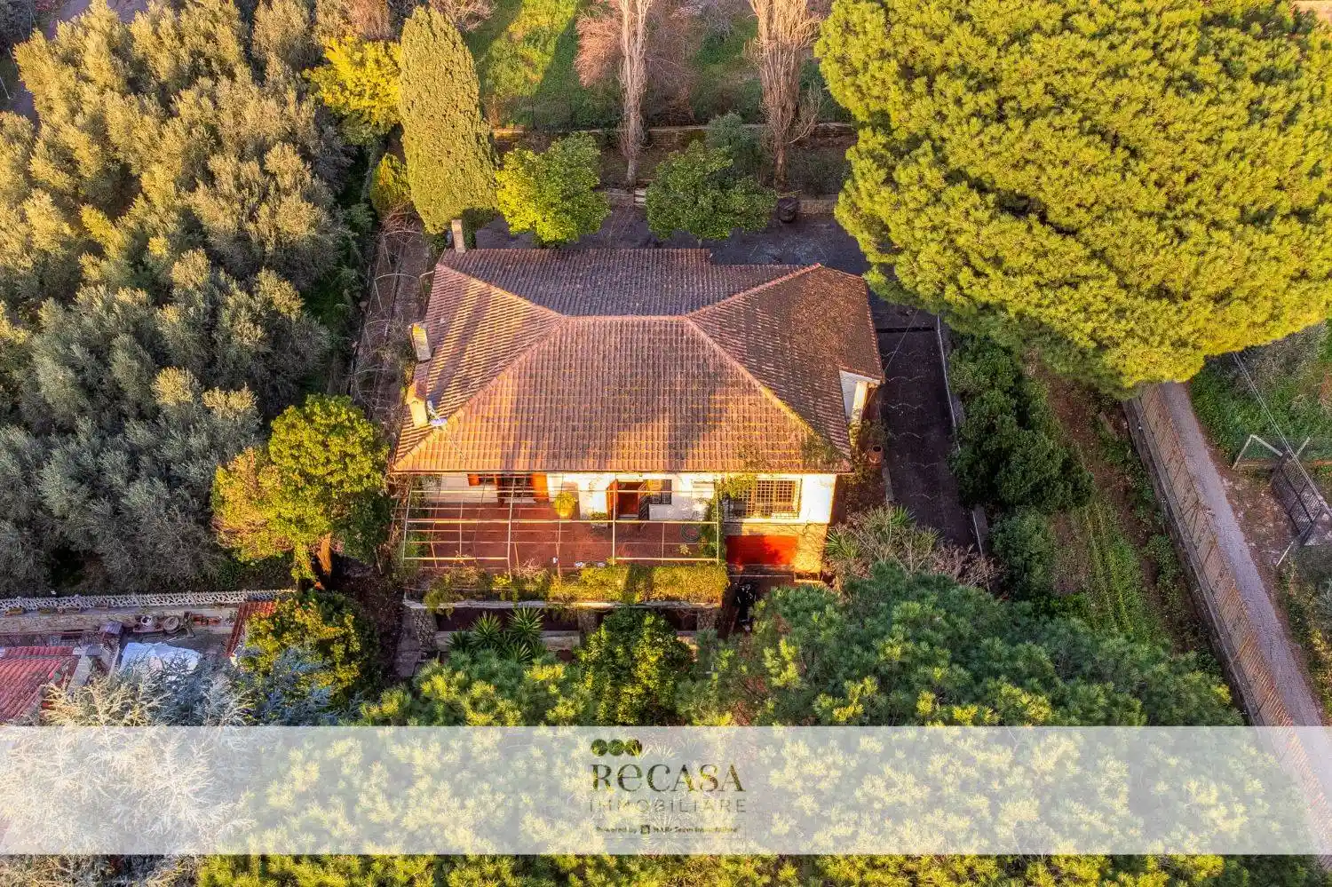 Villa in vendita a Ariccia