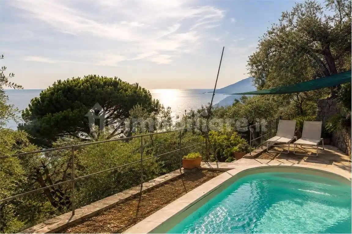 Appartamento in affitto a Camogli