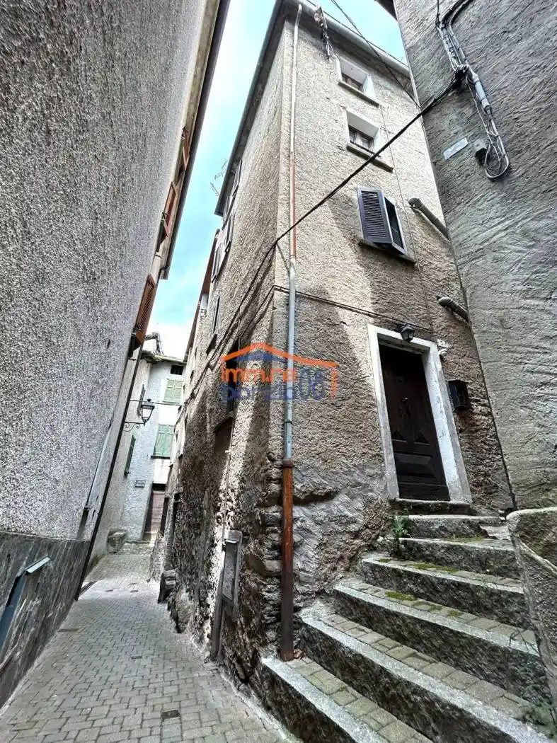 Casa indipendente in vendita a Premana