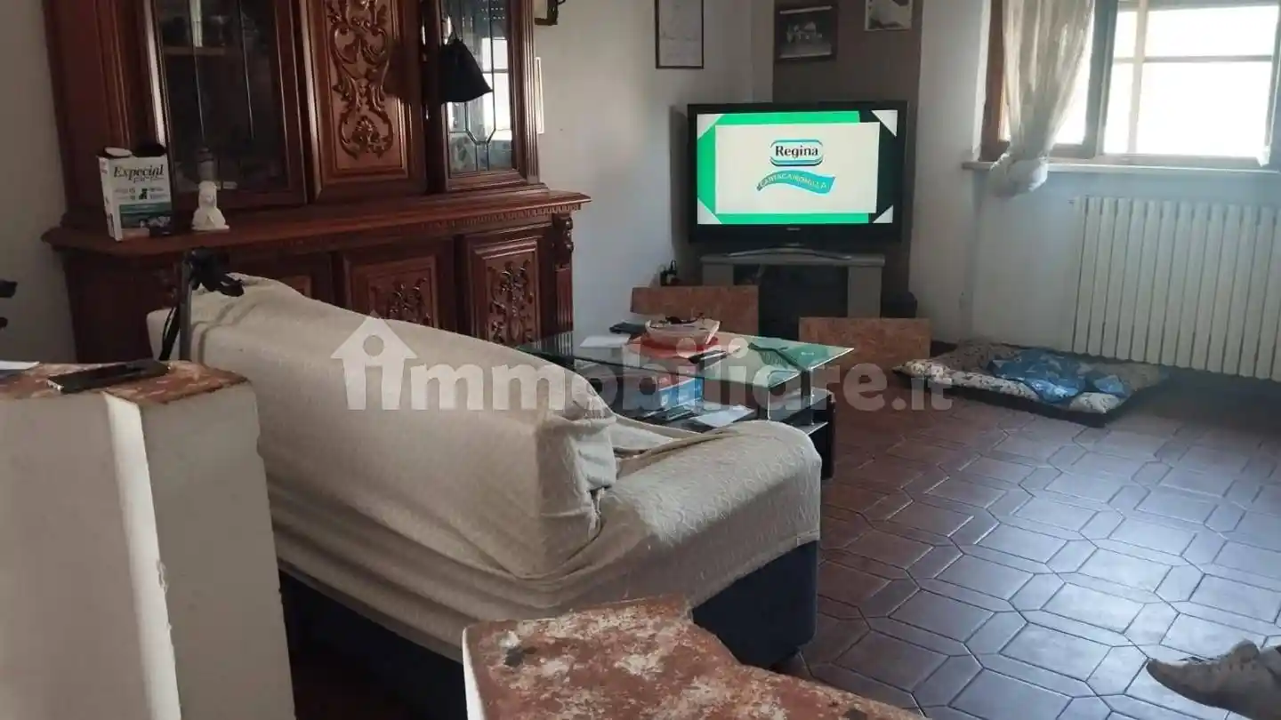 Villa in vendita a Cascina