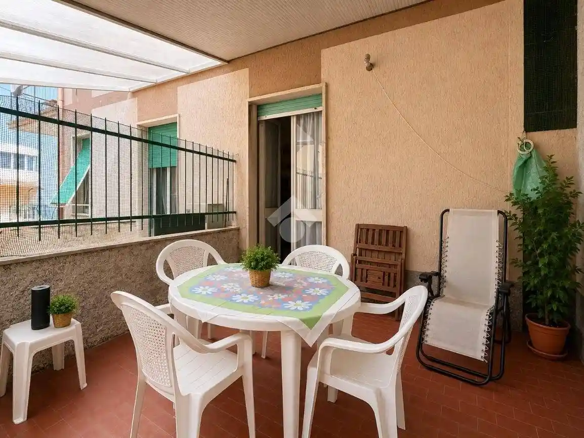 Appartamento in vendita a Laigueglia