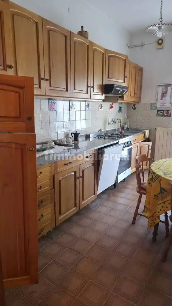 Appartamento in vendita a Imperia