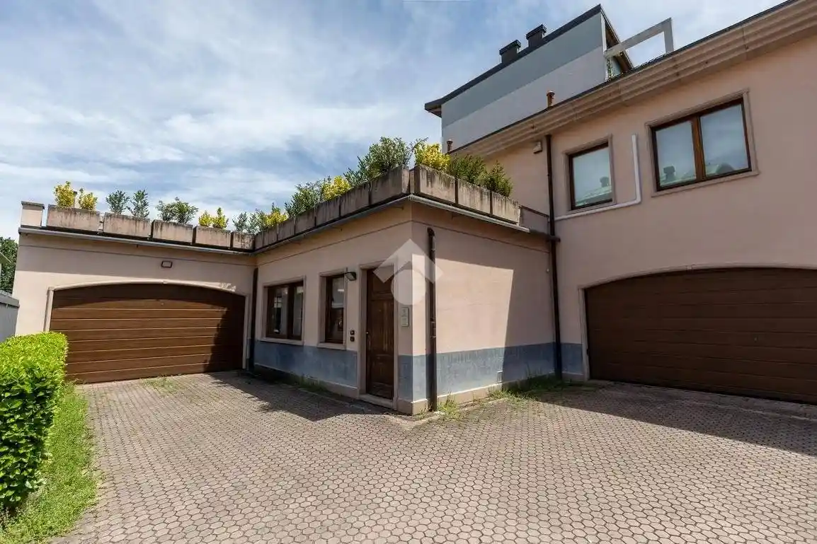 Villa in vendita a Bergamo