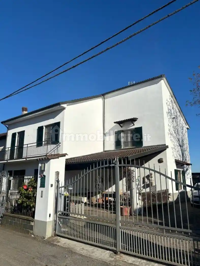 Villa in vendita a Bosco Marengo