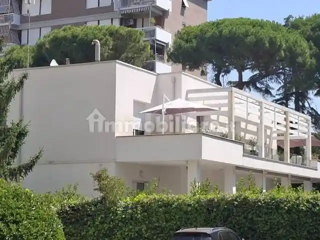 Appartamento in vendita a Livorno