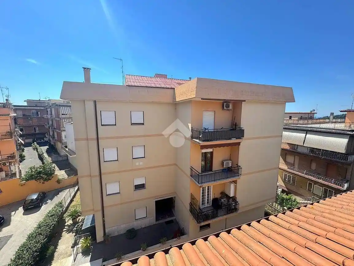 Appartamento in vendita a Genzano di Roma