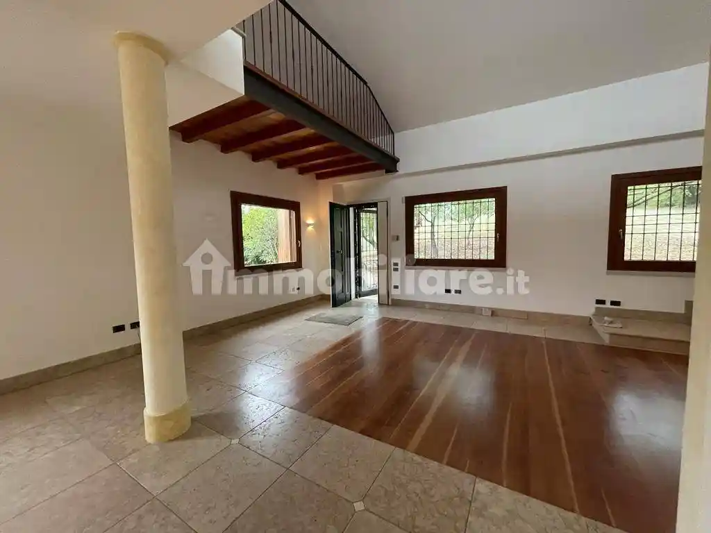 Villa in affitto a Longare