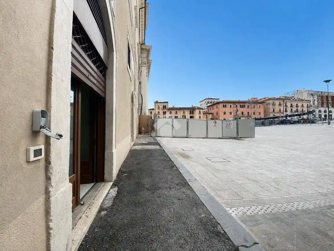 Appartamento in affitto a L'Aquila