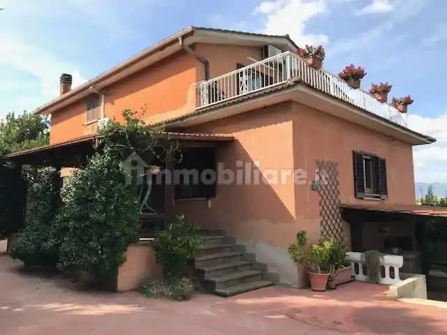 Villa in vendita a Velletri