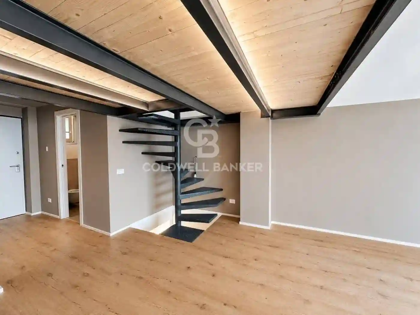 Loft - foto 4