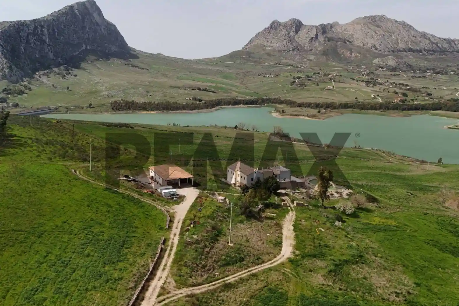 Rustico - Casale in vendita a Piana degli Albanesi