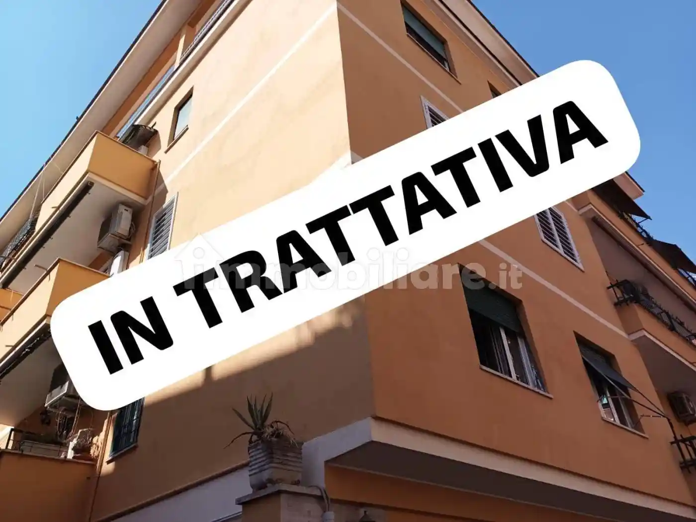 Appartamento in vendita a Roma